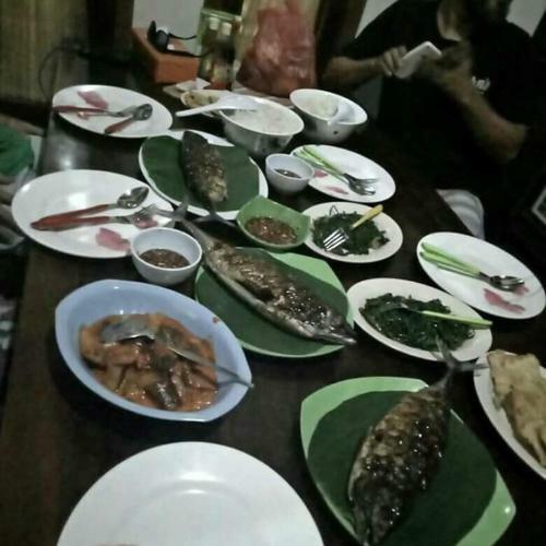 Hostal Arrys Watukarung Surfcamp