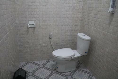 Hostal Arrys Watukarung Surfcamp