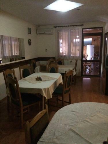 Hostal Pensiunea Diana