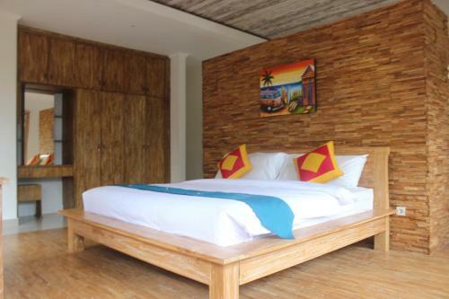 Posada Kedungu Surf Camp