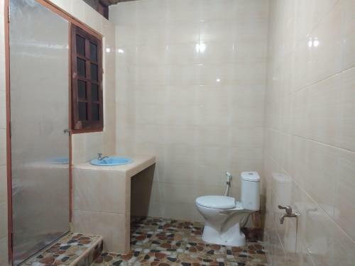 Balinese Villa With Private Pool In Batam
