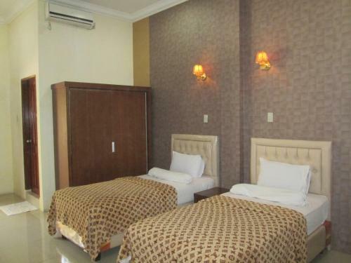 Permata Land Hotel & Resort