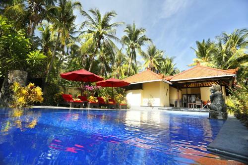 Hotel Teluk Karang Dive & Spa Resort