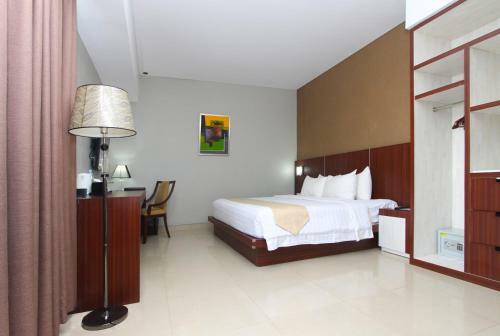 Grand Hatika Hotel