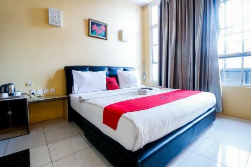 Hotel Reddoorz Plus Near Dc Mall Batam