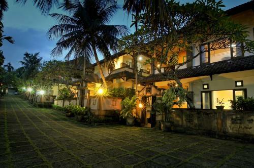 Dewi Sinta Hotel And Restaurant
