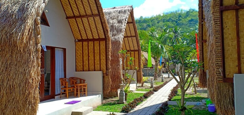 Hostal Bale Lumbung Bungalows