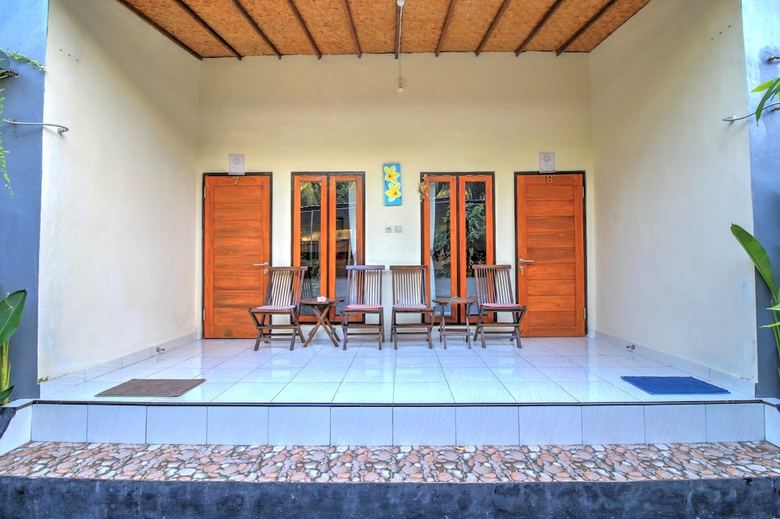 Hostal Ari La Casa