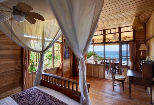 Jasri Bay Hideaway