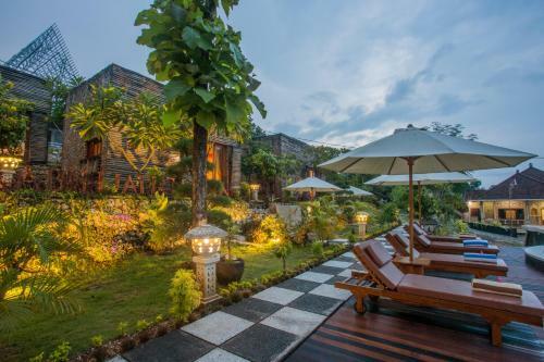 Hotel Kabeh Jati Garden Villa & Restaurant