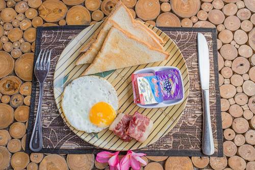 Hotel Kabeh Jati Garden Villa & Restaurant