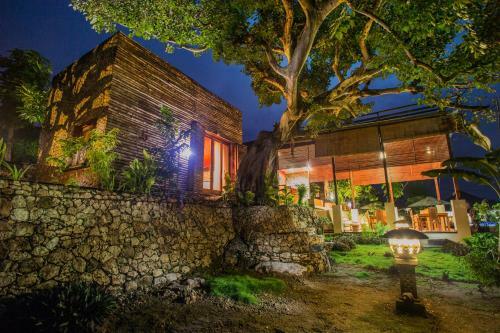 Hotel Kabeh Jati Garden Villa & Restaurant