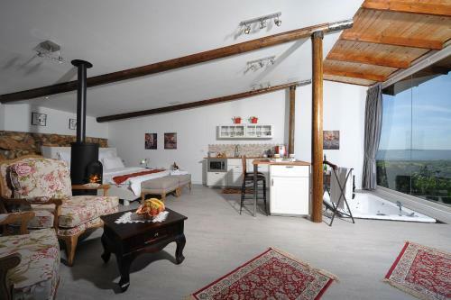 Finestra Suites