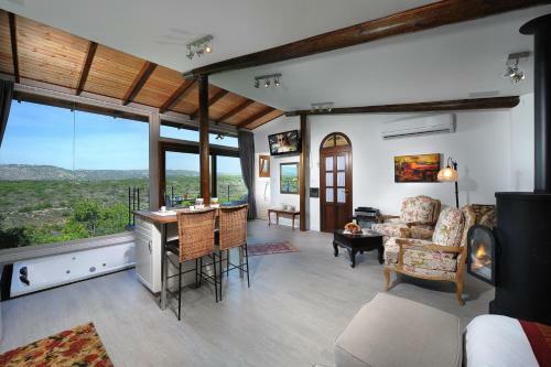 Finestra Suites