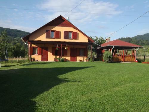 Hanga Guesthouse