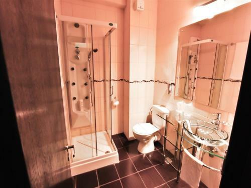 Hotel Magic Trivale