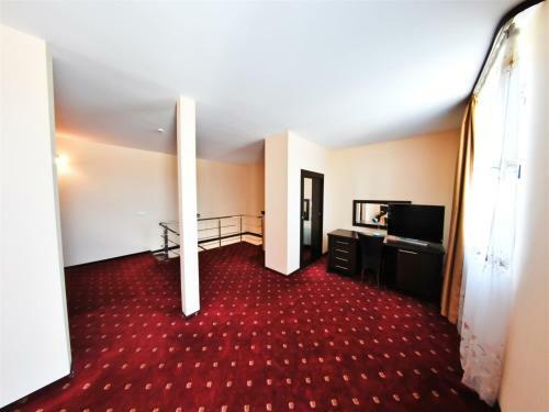 Hotel Magic Trivale