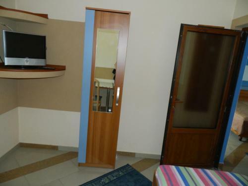Hostal Pensiunea Cora