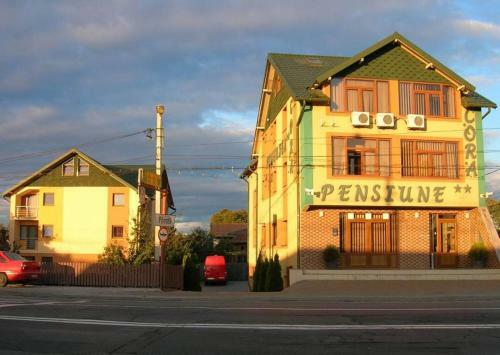 Hostal Pensiunea Cora