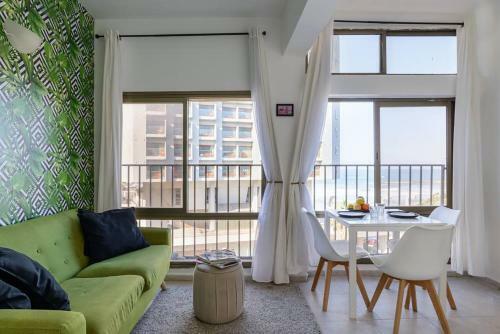 Sea View Apartment