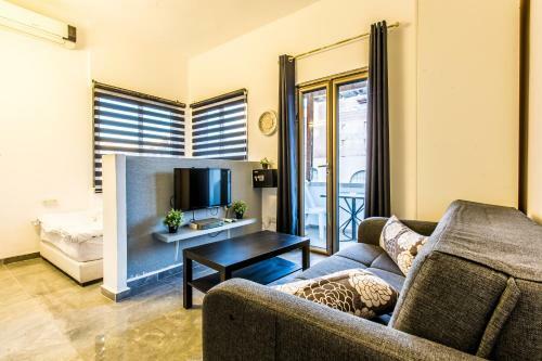 Sunset Beach Apartments