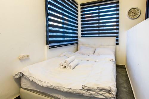 Sunset Beach Apartments