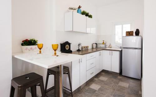 Neve Tzedek Boutique Apartment