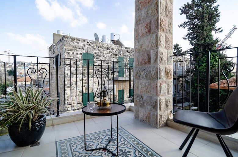 Biazi Hotel