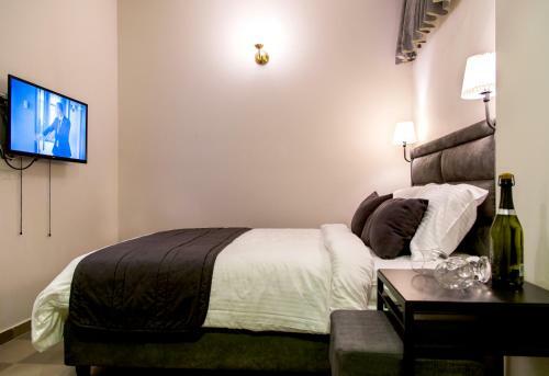 Max Hotel