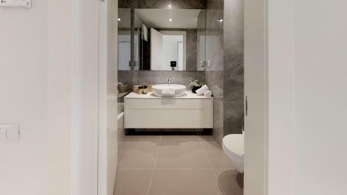 Apartamento Rental Israel-harav Kook Penthouse