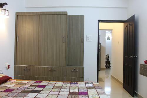 Apartamento 2br Riverview Holiday Home W/ Pool In North Goa - 1