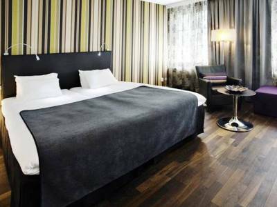 First Hotel Ja