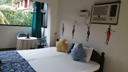 Lio's Apartment, Colonia Jose Menino