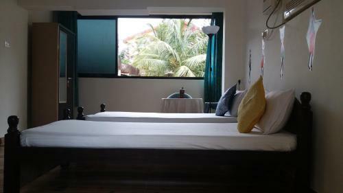 Lio's Apartment, Colonia Jose Menino