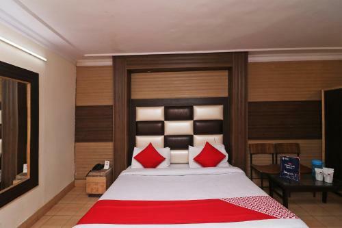 Oyo 9452 Hotel Moonlight