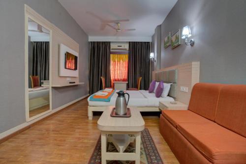 Hotel Mahadev Palace