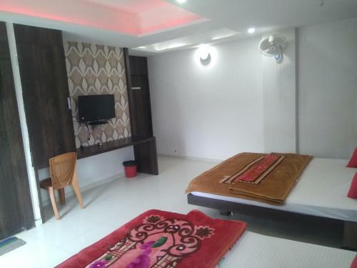 Hotel Rudraksha Inn