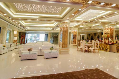 Hotel The Grand Parisian