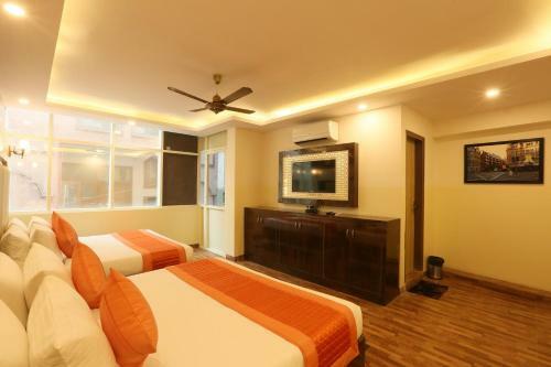 Hotel Plazzo