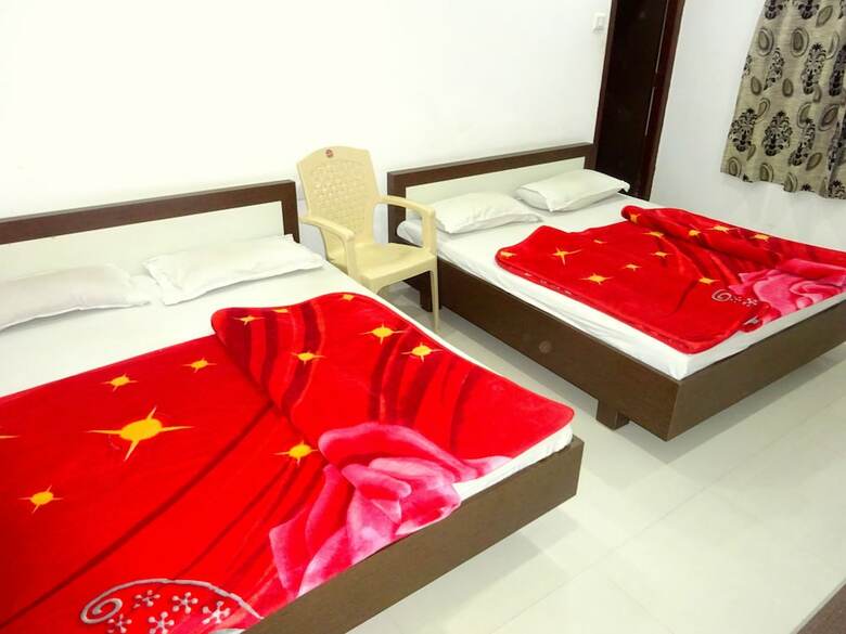 Hotel Dev Villa