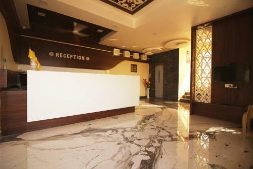 Hotel Vraj Inn