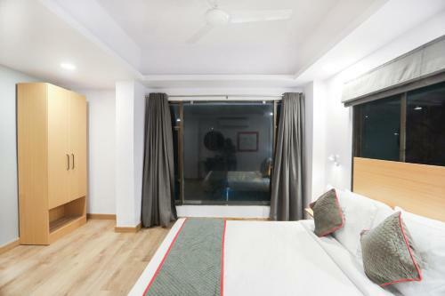 Hotel Oyo Townhouse 152 Sarat Colony