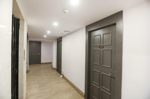 Hotel Oyo Townhouse 152 Sarat Colony