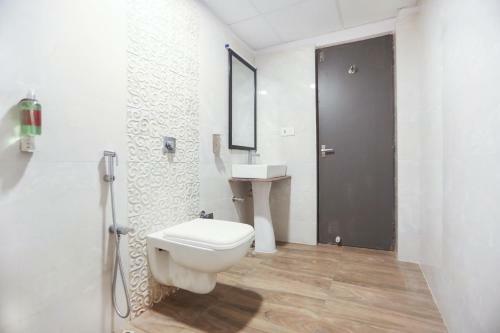 Hotel Oyo Townhouse 152 Sarat Colony