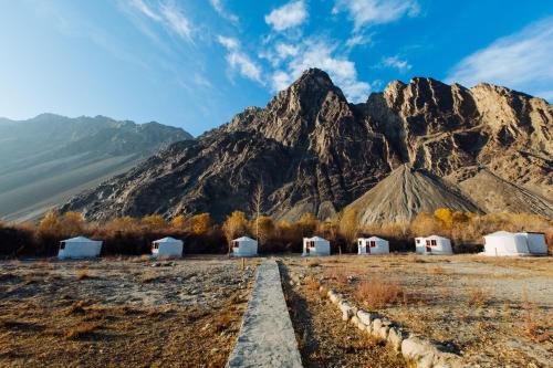 Hotel Hunder Sarai Resort