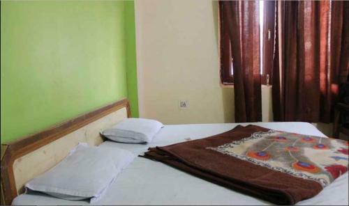 Hotel Vardaan