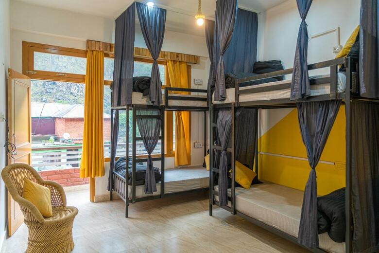 Whoopers Hostel