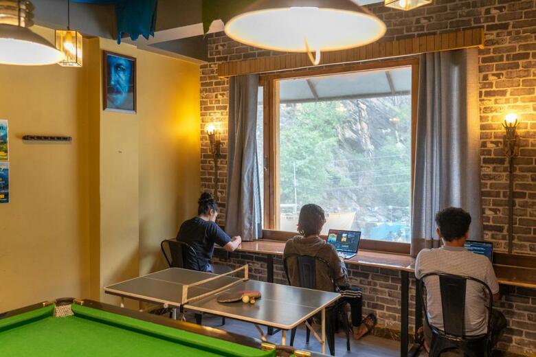 Whoopers Hostel