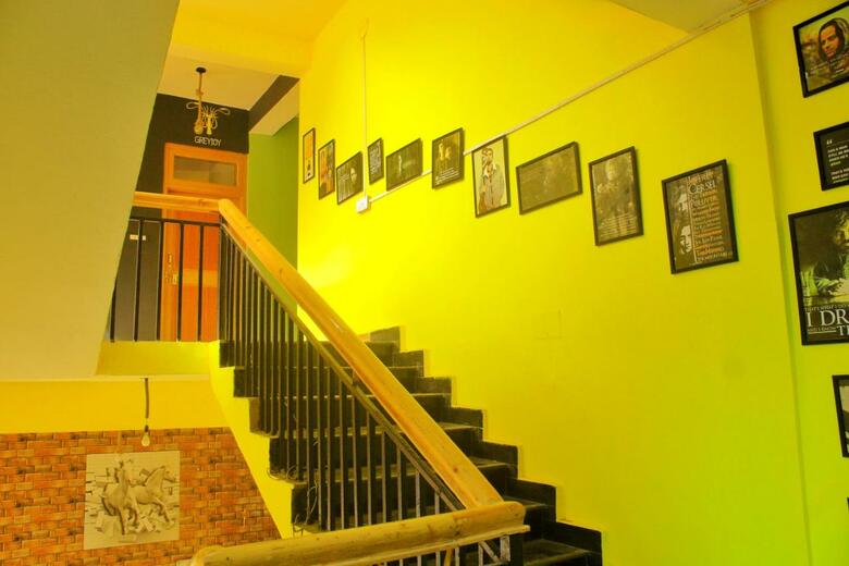 Whoopers Hostel