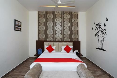 Capital O 2855 Hotel Sanskriti Greens